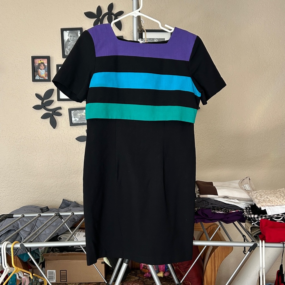 Women’s dress